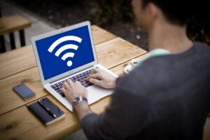 comment voir l'historique de la wifi